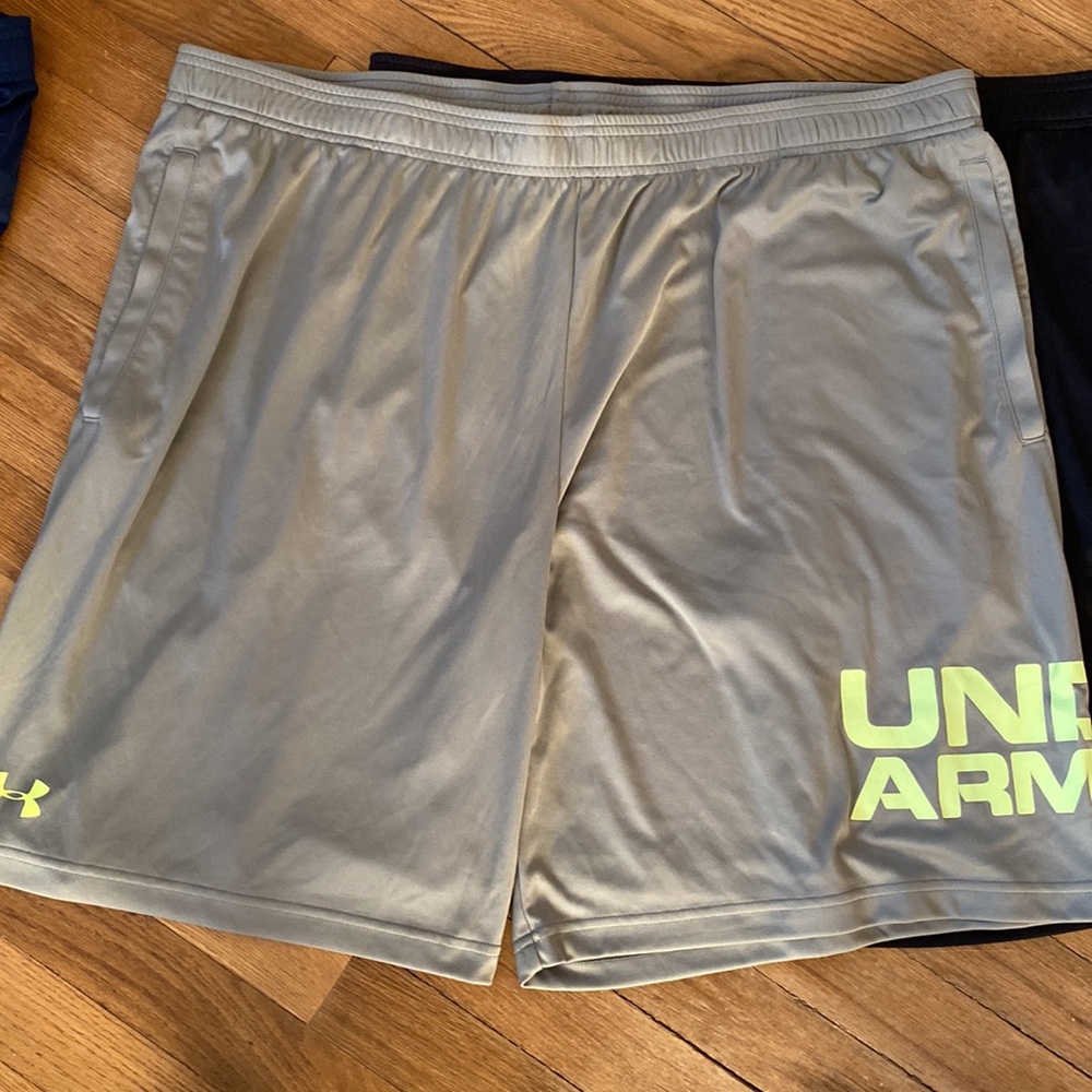 3 pr Under Armour shorts - Picture 3 of 9